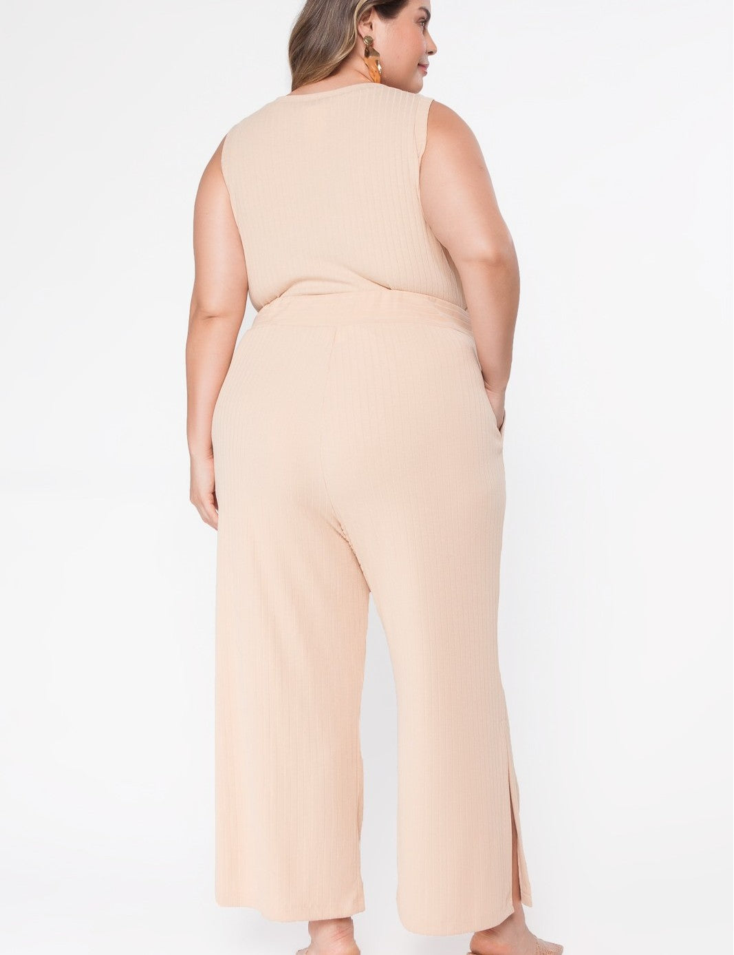 Calça Plus Size de Malha Canela