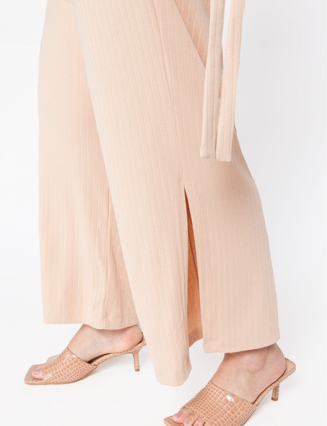 Calça Plus Size de Malha Canela