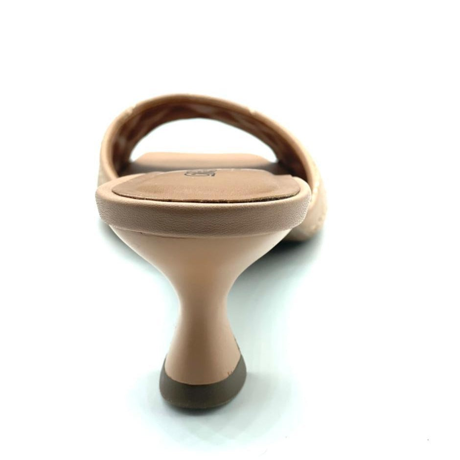 Tamanco Nude baixo