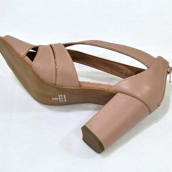 Sandália/Peep toe nude salto bloco