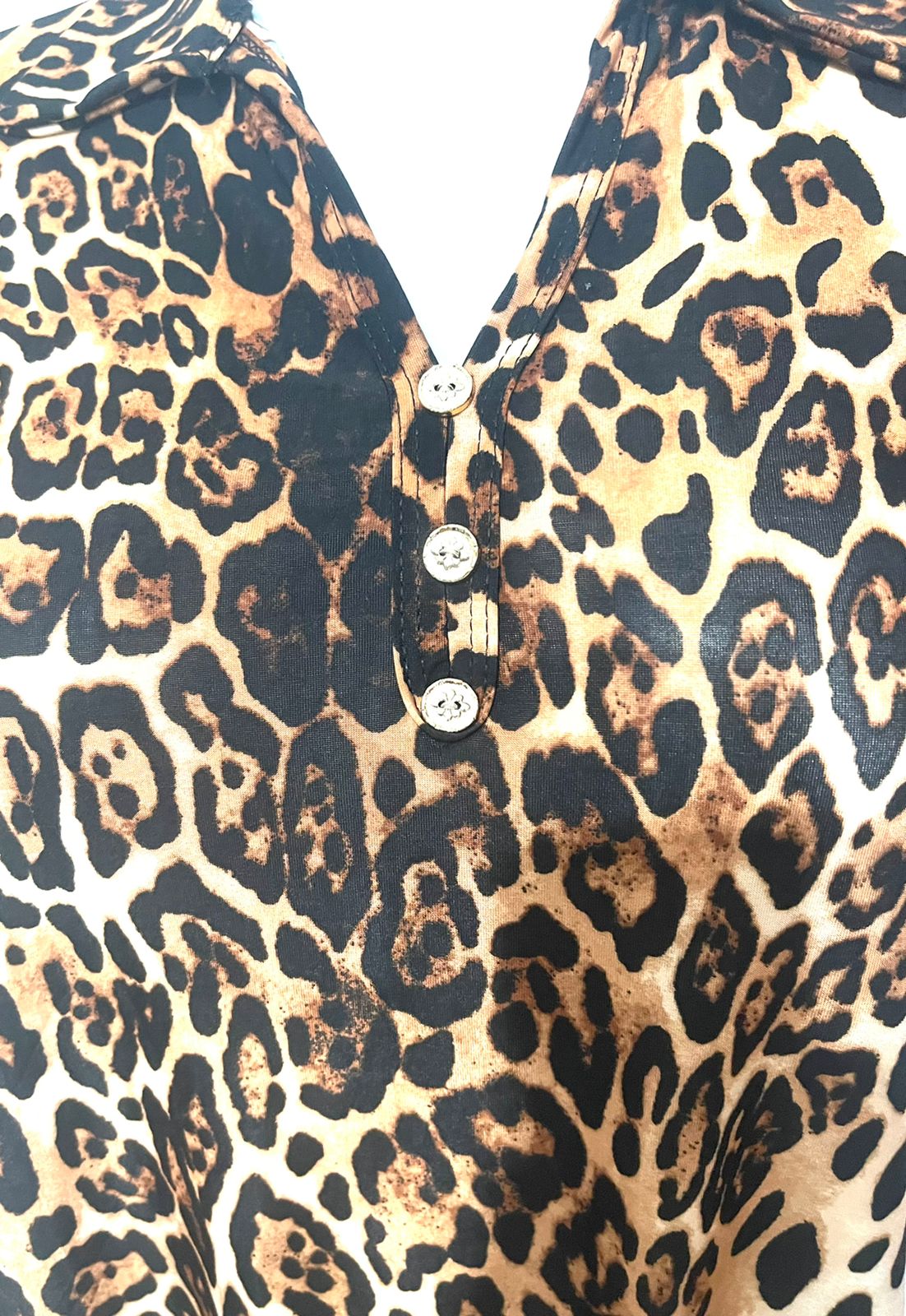 Camisa gola animal print