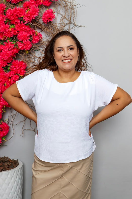 Blusa em Viscose detalhes em botões nas costas Branco