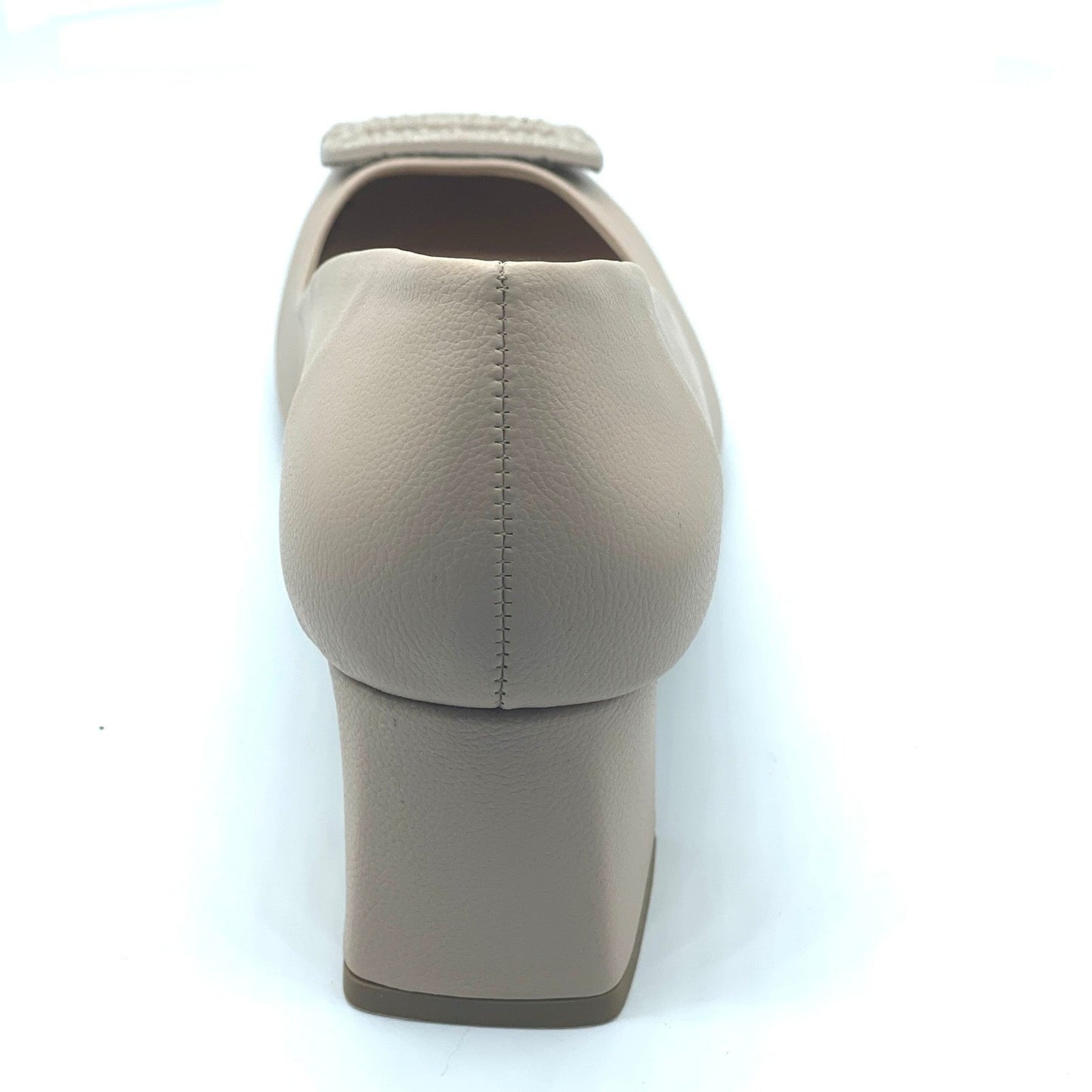 Scarpin Fivela bico quadrado nude
