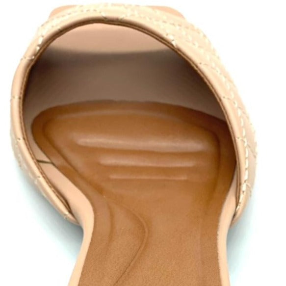Tamanco Nude baixo