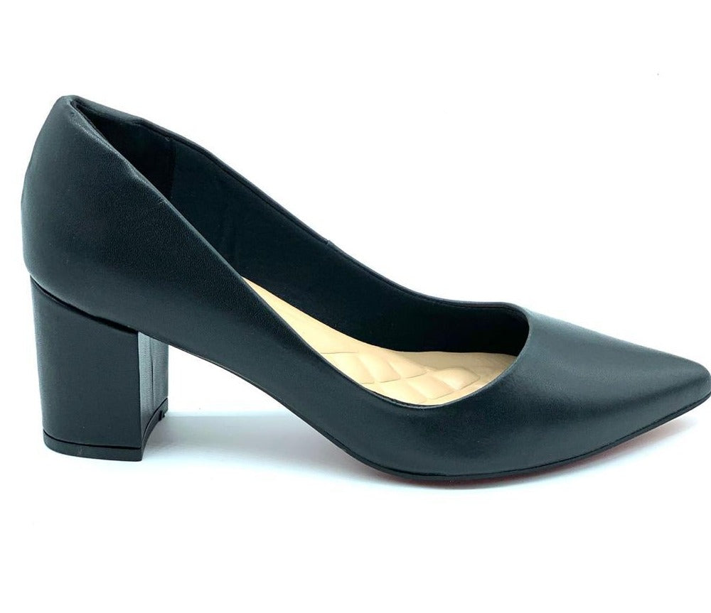 Scarpin preto couro comfort premium salto bloco