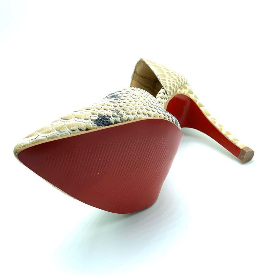 Scarpin anaconda creme de couro e plamilha comfort premium salto fino