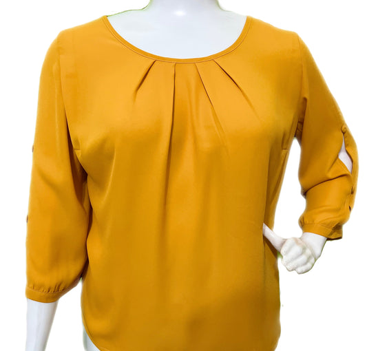 5437 Blusa Crepe Mousse Mostarda